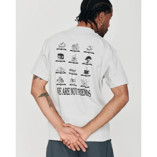 Camiseta We Are Not Friends Library