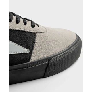 Lakai Manchester White Suede Black Black
